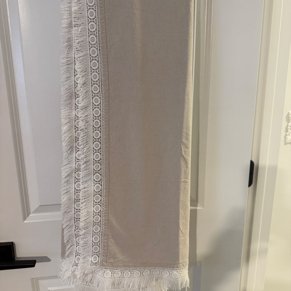 Hobby Lobby Chambray Neutral Color with Lace Fringe Trim Tablecloth Sz 60 x 104"